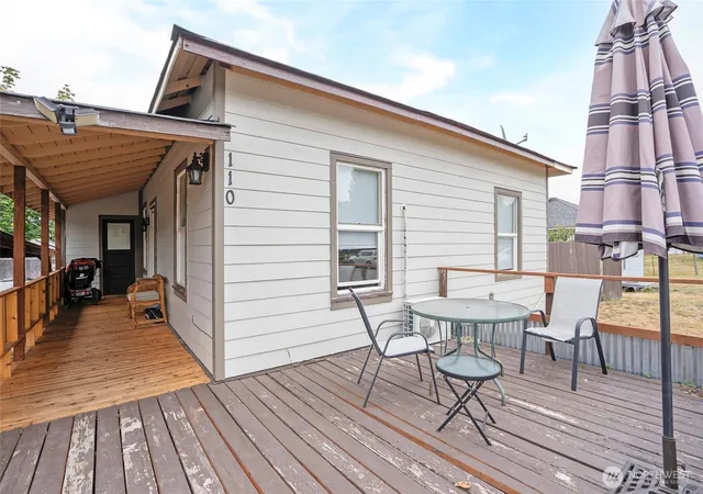 Photo 1 of Single family home for sale at 110 Alder St E, Eatonville, WA 98328 | MLS# NWM2574440 | Listing updated on 2026-09-22