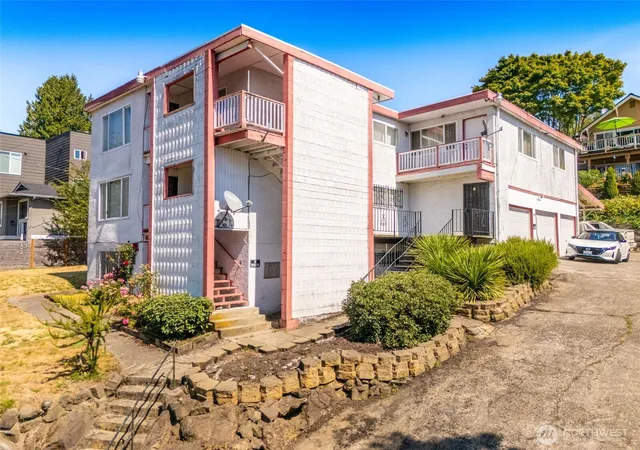 Photo 1 of Sale Pending at 812 29th Ave S, Seattle, WA 98144 | MLS# NWM2574456 | Listing updated on 2026-10-08