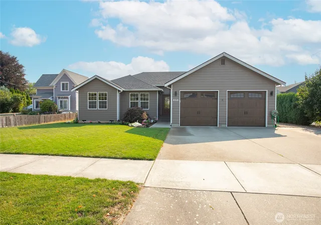 Photo 1 of Single family home for sale at 8510 Benson Rd, Lynden, WA 98264 | MLS# NWM2574465 | Listing updated on 2026-10-01