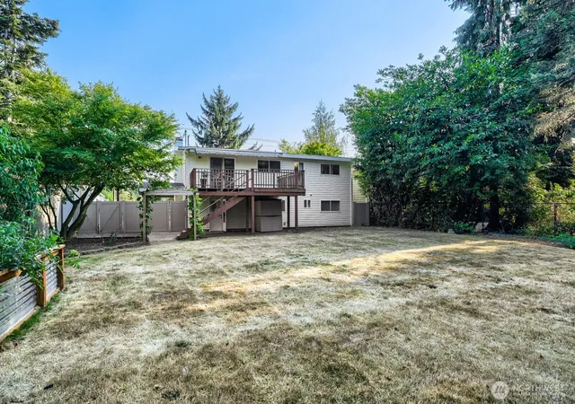 Photo 3 of Single family home for sale at 1421 218th St Sw, Lynnwood, WA 98036 | MLS# NWM2574482 | Listing updated on 2026-09-28