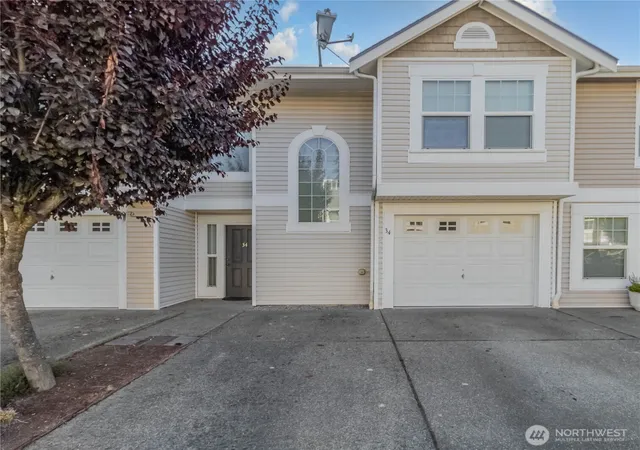 Townhouse for sale at 5913 111th Street Ct E #34, Puyallup, WA 98373 | MLS# NWM2574506