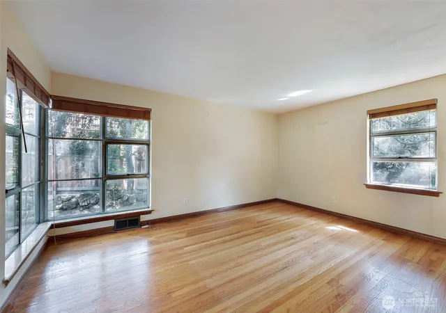 Photo 3 of Multi family home for sale at 4815 S Holly St, Seattle, WA 98118 | MLS# NWM2574519 | Listing updated on 2026-09-25