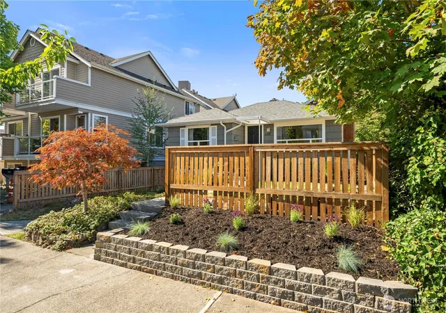 Photo 2 of Single family home for sale at 6325 42nd Avenue Sw, Seattle, WA 98136 | MLS# NWM2574528 | Listing updated on 2026-09-21