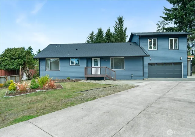 Photo 1 of Single family home for sale at 616 Aster Ct Se, Ocean Shores, WA 98569 | MLS# NWM2574534 | Listing updated on 2026-09-26