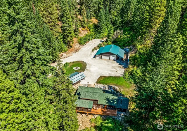 Photo 4 of Single family home for sale at 16845 Second Cr Road, Leavenworth, WA 98826 | MLS# NWM2574538 | Listing updated on 2026-10-01