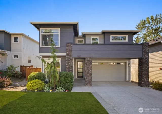 Photo 1 of Single family home for sale at 7881 198th Ave Pl E, Bonney Lake, WA 98391 | MLS# NWM2574589 | Listing updated on 2026-09-24