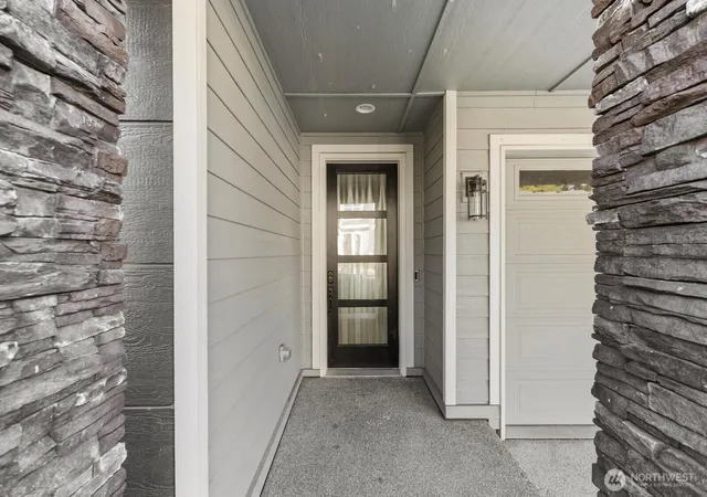 Photo 3 of Single family home for sale at 7881 198th Ave Pl E, Bonney Lake, WA 98391 | MLS# NWM2574589 | Listing updated on 2026-09-24