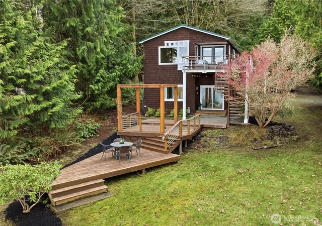 Photo 2 of Single family home for sale at 610 Tala Shore Dr, Port Ludlow, WA 98365 | MLS# NWM2574590 | Listing updated on 2026-09-30