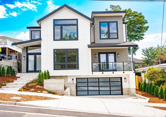 Photo 1 of Single family home for sale at 917 N 30th St, Renton, WA 98056 | MLS# NWM2574601 | Listing updated on 2026-09-26