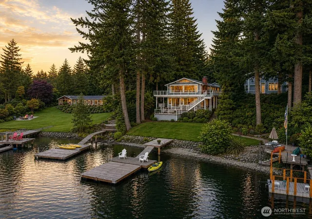 Photo 1 of Single family home for sale at 2053 E Beaver Lake Dr Se, Sammamish, WA 98075 | MLS# NWM2574602 | Listing updated on 2026-10-02