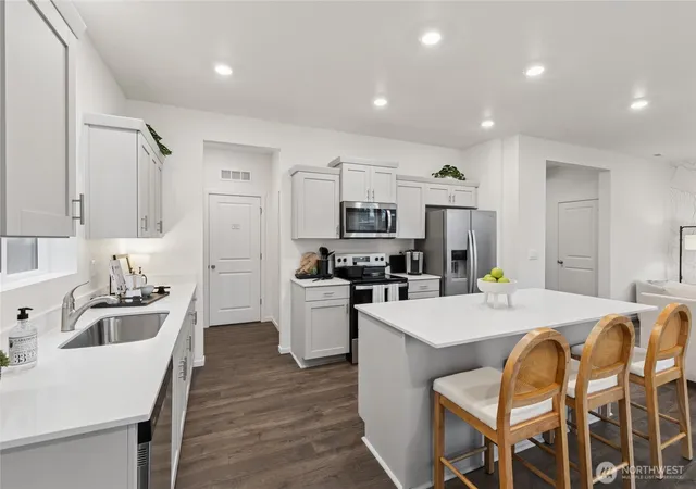 Photo 3 of Single family home for sale at 729 129th St E #04, Tacoma, WA 98445 | MLS# NWM2574607 | Listing updated on 2026-10-21
