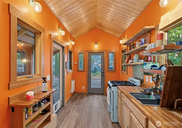 Photo 3 of Single family home for sale at 21325 Wa-207, Leavenworth, WA 98826 | MLS# NWM2574614 | Listing updated on 2026-09-25