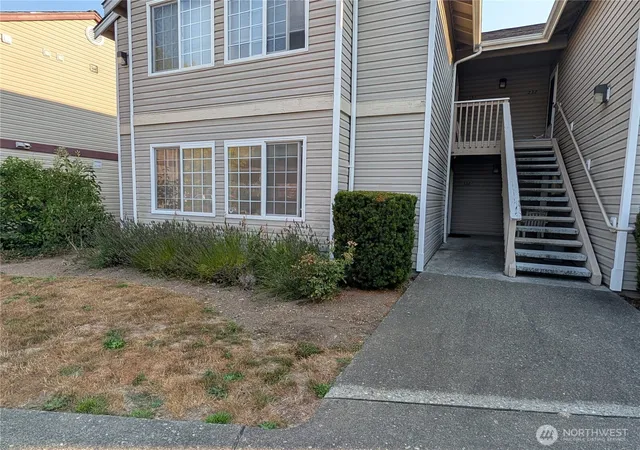 Photo 1 of Condo for sale at 643 W Horton Wy #131, Bellingham, WA 98226 | MLS# NWM2574619 | Listing updated on 2026-09-25