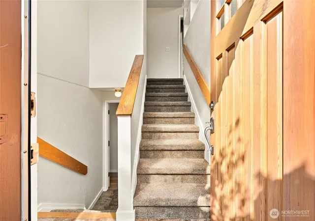 Photo 3 of Sale Pending at 22118 78Th Pl W, Edmonds, WA 98026 | MLS# NWM2574626 | Listing updated on 2026-09-25