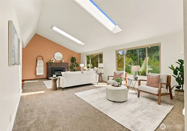 Photo 4 of Sale Pending at 22118 78Th Pl W, Edmonds, WA 98026 | MLS# NWM2574626 | Listing updated on 2026-09-25