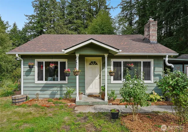 Photo 1 of Single family home for sale at 6605 Sidney Rd Sw, Port Orchard, WA 98367 | MLS# NWM2574627 | Listing updated on 2026-09-22
