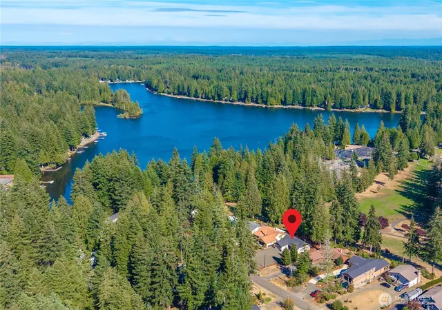 Photo 3 of Single family home for sale at 71 E Connemara Wy, Shelton, WA 98584 | MLS# NWM2574651 | Listing updated on 2026-10-01