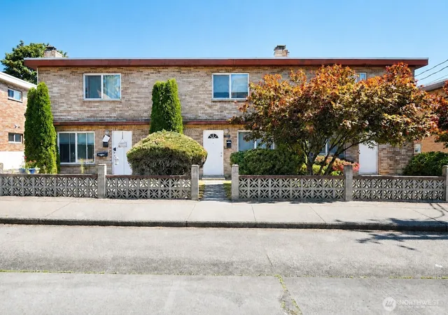 Photo 1 of Multi family home for sale at 9208 Ashworth Ave N, Seattle, WA 98103 | MLS# NWM2574655 | Listing updated on 2026-09-28