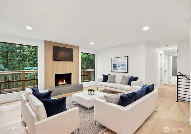 Photo 3 of Single family home for sale at 25529 Se 159Th St, Issaquah, WA 98027 | MLS# NWM2574656 | Listing updated on 2026-09-23