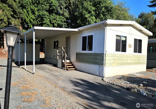 Photo 1 of Manufactured home for sale at 5220 176th St Sw #46, Lynnwood, WA 98037 | MLS# NWM2574661 | Listing updated on 2026-09-25
