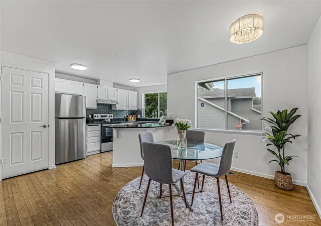 Photo 4 of Single family home for sale at 31758 SW 14th Way, Federal Way, WA 98023 | MLS# NWM2574662 | Listing updated on 2026-09-24
