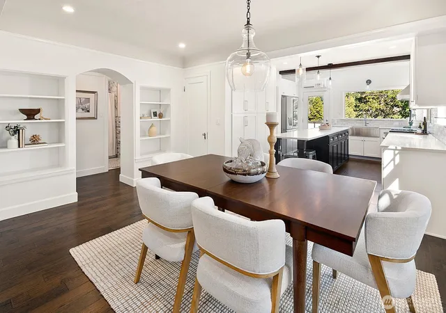 Photo 4 of Single family home for sale at 3228 35Th Ave W, Seattle, WA 98199 | MLS# NWM2574664 | Listing updated on 2026-10-02