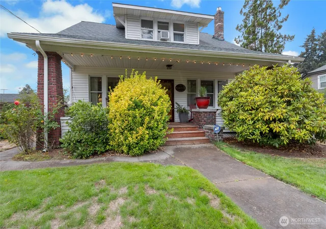 Photo 1 of Single family home for sale at 508 5th Street Ne, Puyallup, WA 98372 | MLS# NWM2574693 | Listing updated on 2026-09-28