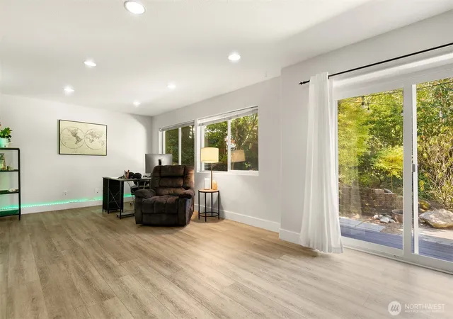 Photo 4 of Single family home for sale at 1405 S 100Th St, Seattle, WA 98168 | MLS# NWM2574696 | Listing updated on 2026-09-24