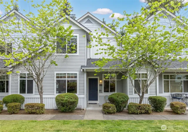 Photo 1 of Townhouse for sale at 945 232nd Pl Ne #945, Sammamish, WA 98074 | MLS# NWM2574699 | Listing updated on 2026-10-01