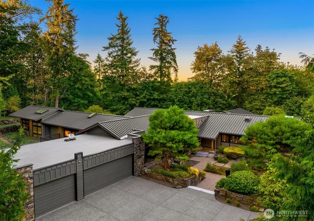 Photo 1 of Single family home for sale at 11811 184th Ave Ne, Redmond, WA 98052 | MLS# NWM2574731 | Listing updated on 2026-09-25