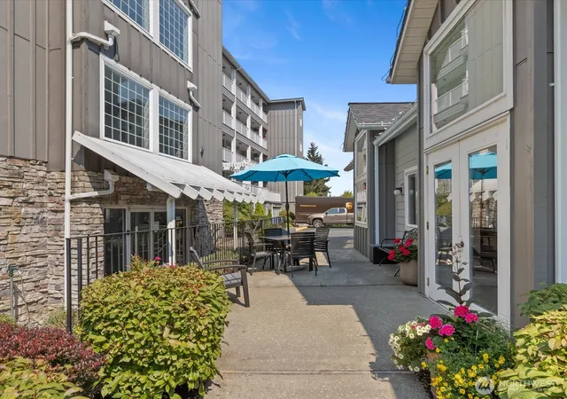Photo 1 of Condo for sale at 1318 37th St #1202, Everett, WA 98201 | MLS# NWM2574732 | Listing updated on 2026-09-17