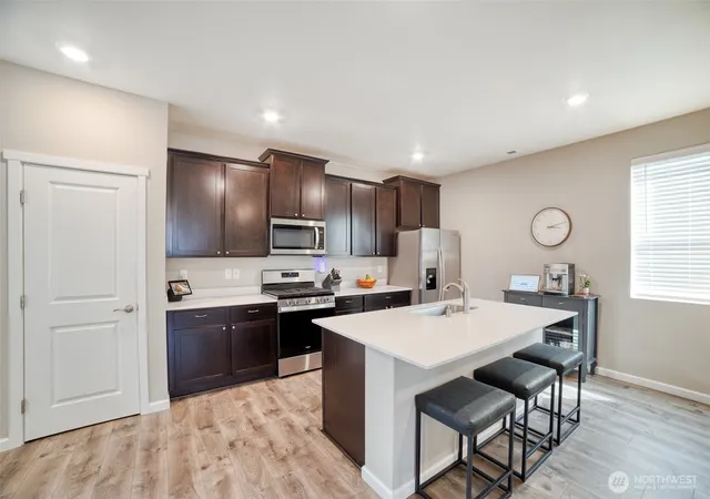 Photo 3 of Sale Pending at 615 Mount Peak St N, Enumclaw, WA 98022 | MLS# NWM2574747 | Listing updated on 2026-09-25