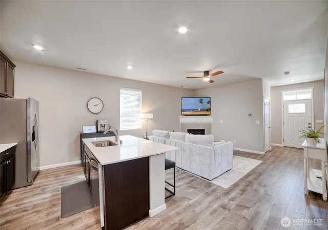 Photo 3 of Sale Pending at 615 Mount Peak St N, Enumclaw, WA 98022 | MLS# NWM2574747 | Listing updated on 2026-09-25