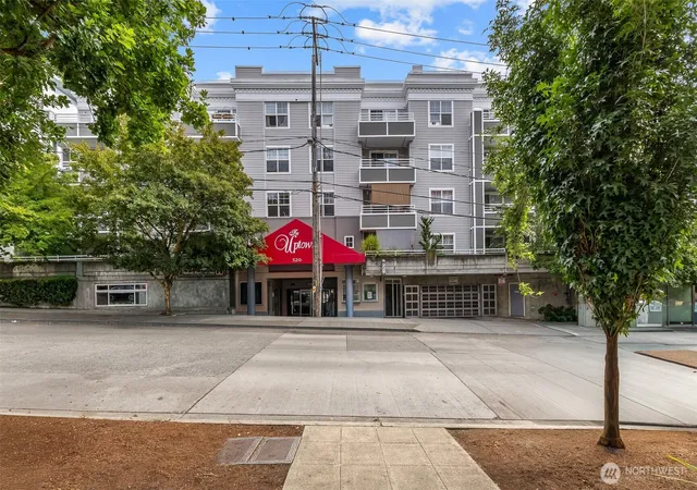 Photo 2 of Condo for sale at 520 2nd Ave W #201, Seattle, WA 98119 | MLS# NWM2574756 | Listing updated on 2026-10-01