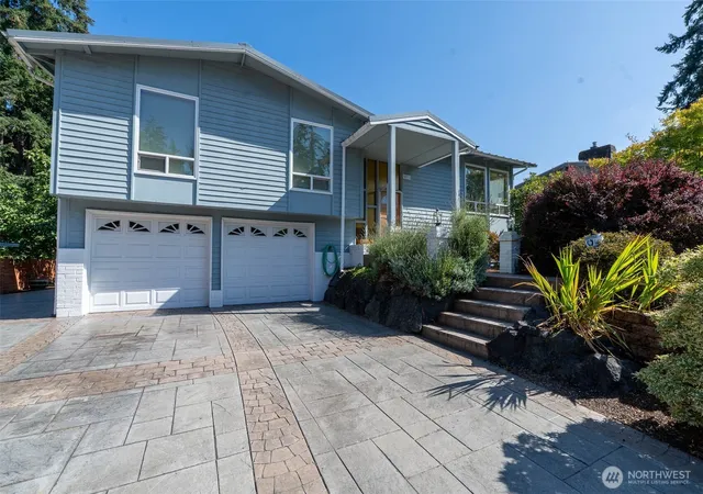Photo 1 of Single family home for sale at 14554 166th Place Se, Renton, WA 98059 | MLS# NWM2574762 | Listing updated on 2026-10-01