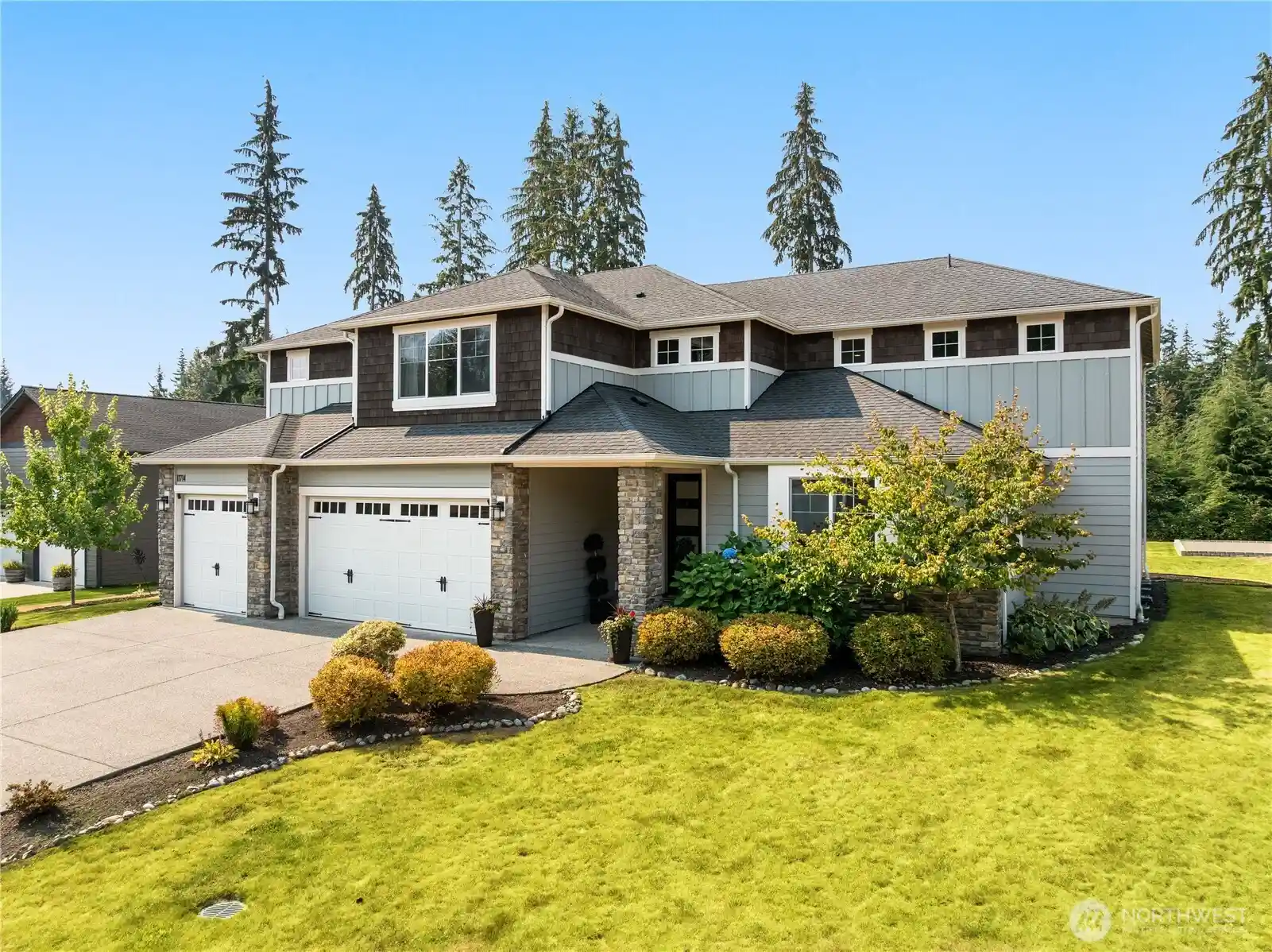 Photo 1 of Single family home for sale at 11714 137th Dr Ne, Lake Stevens, WA 98258 | MLS# NWM2574765 | Listing updated on 2026-10-25