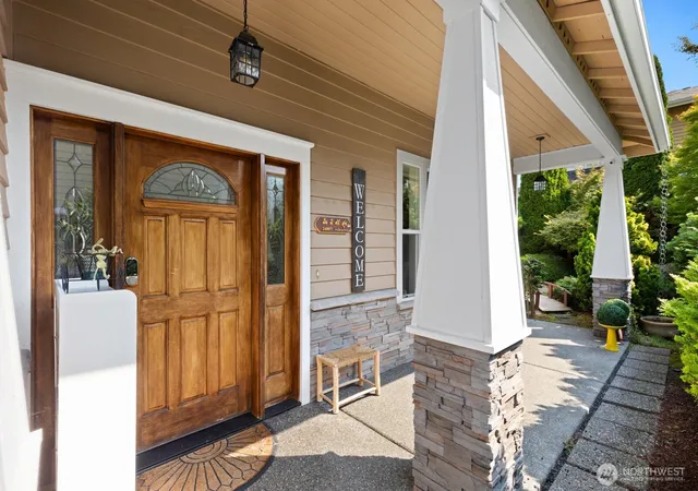 Photo 2 of Single family home for sale at 24007 76th Ave W, Edmonds, WA 98026 | MLS# NWM2574769 | Listing updated on 2026-10-01
