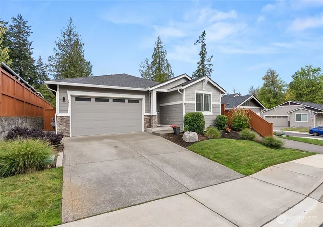 Photo 3 of Single family home for sale at 5613 Reef Ln Ne, Olympia, WA 98516 | MLS# NWM2574777 | Listing updated on 2026-09-22