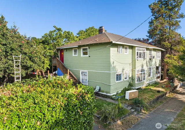 Photo 1 of Single family home for sale at 618 Nw 58th St, Seattle, WA 98107 | MLS# NWM2574796 | Listing updated on 2026-09-25