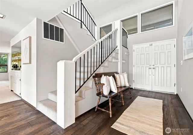 Photo 4 of Single family home for sale at 7110 Marble Beach Rd NW, Gig Harbor, WA 98332 | MLS# NWM2574805 | Listing updated on 2026-10-01