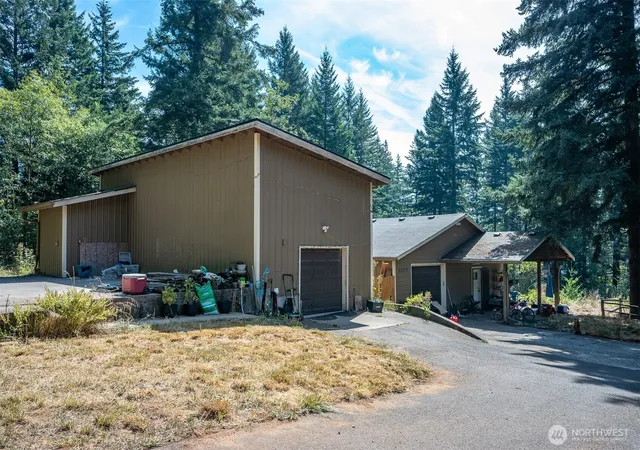 Photo 1 of Single family home for sale at 32717 Ne 94th St, Camas, WA 98607 | MLS# NWM2574818 | Listing updated on 2026-09-25