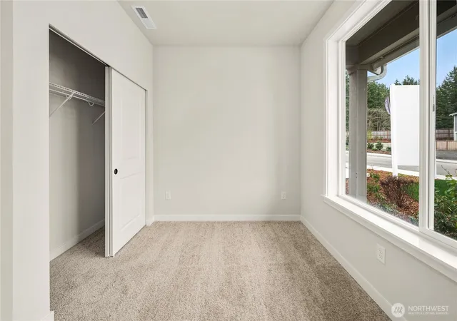 Photo 2 of Sale Pending at 3974 Flat Top Dr, Bremerton, WA 98312 | MLS# NWM2574824 | Listing updated on 2026-09-25