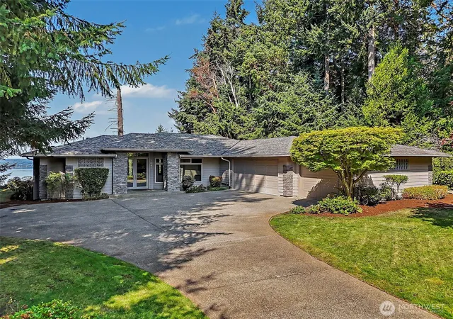 Single family home for sale at 1045 Paha View Dr, Fox Island, WA 98333 | MLS# NWM2574831