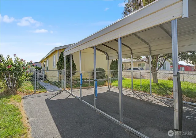 Photo 1 of Sale Pending at 3211 W Wapato Dr #56, Moses Lake, WA 98837 | MLS# NWM2574832 | Listing updated on 2026-09-24
