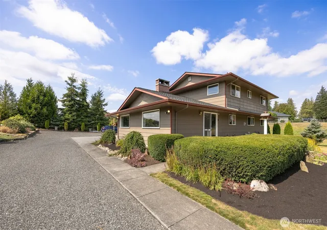 Photo 1 of Sale Pending at 9471 Axlund Rd, Lynden, WA 98264 | MLS# NWM2574839 | Listing updated on 2026-09-07