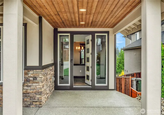 Photo 3 of Sale Pending at 25212 138th Place SE, Kent, WA 98042 | MLS# NWM2574847 | Listing updated on 2026-09-13
