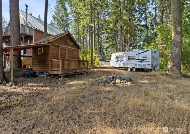 Land for sale at 1201 Oakmont Dr, Cle Elum, WA 98922 | MLS# NWM2574848