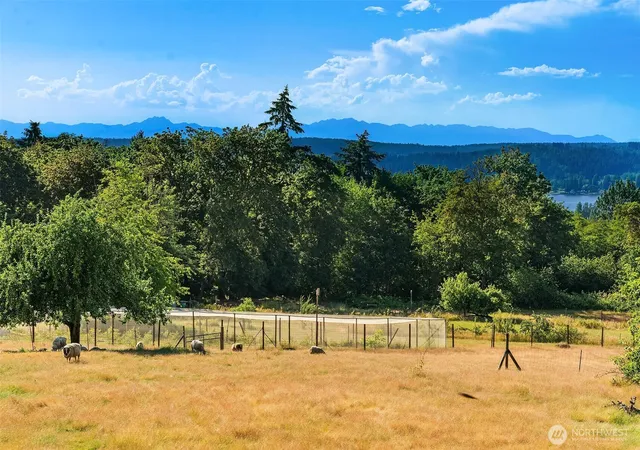 Photo 3 of Single family home for sale at 7206 Sw 248Th St, Vashon, WA 98070 | MLS# NWM2574849 | Listing updated on 2026-09-25