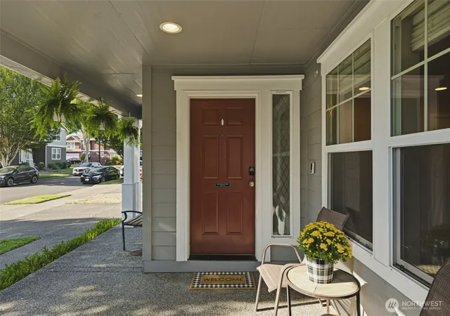 Photo 4 of Single family home for sale at 7026 Inlay St Se, Lacey, WA 98513 | MLS# NWM2574877 | Listing updated on 2026-09-25