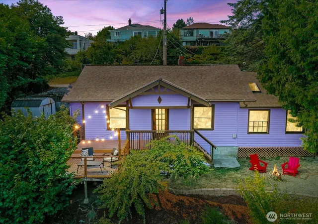 Photo 4 of Sale Pending at 5024 29Th Ave S, Seattle, WA 98108 | MLS# NWM2574886 | Listing updated on 2026-09-26